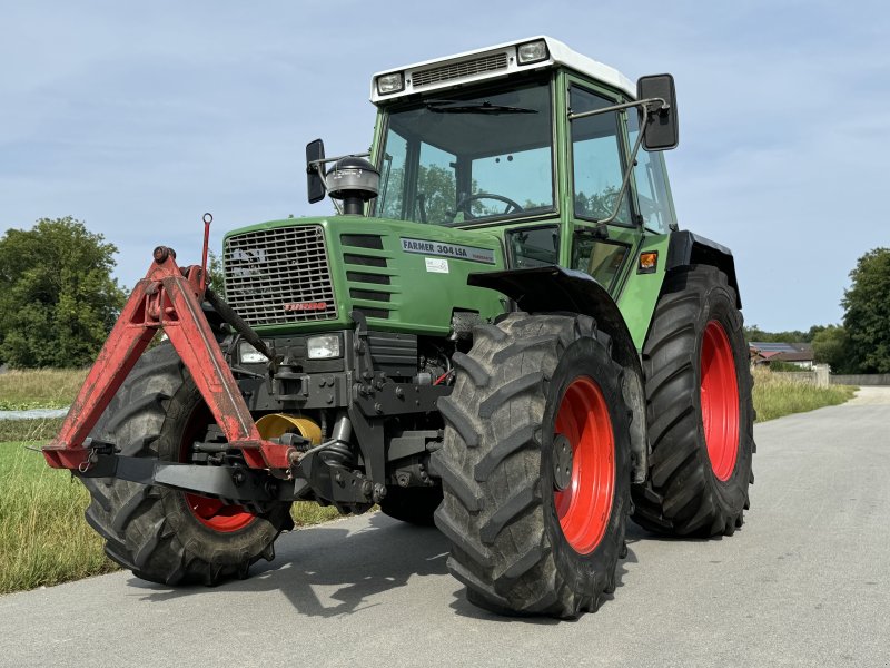 Traktor типа Fendt Farmer 304 LSA Turbo, Gebrauchtmaschine в Bogen (Фотография 1)