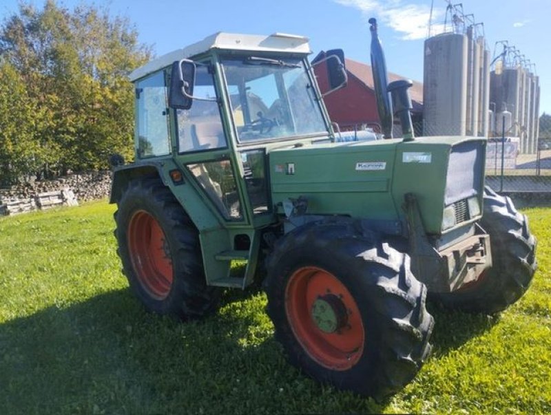 Traktor типа Fendt Farmer 305 LS  40 km/h, Gebrauchtmaschine в NATTERNBACH (Фотография 8)