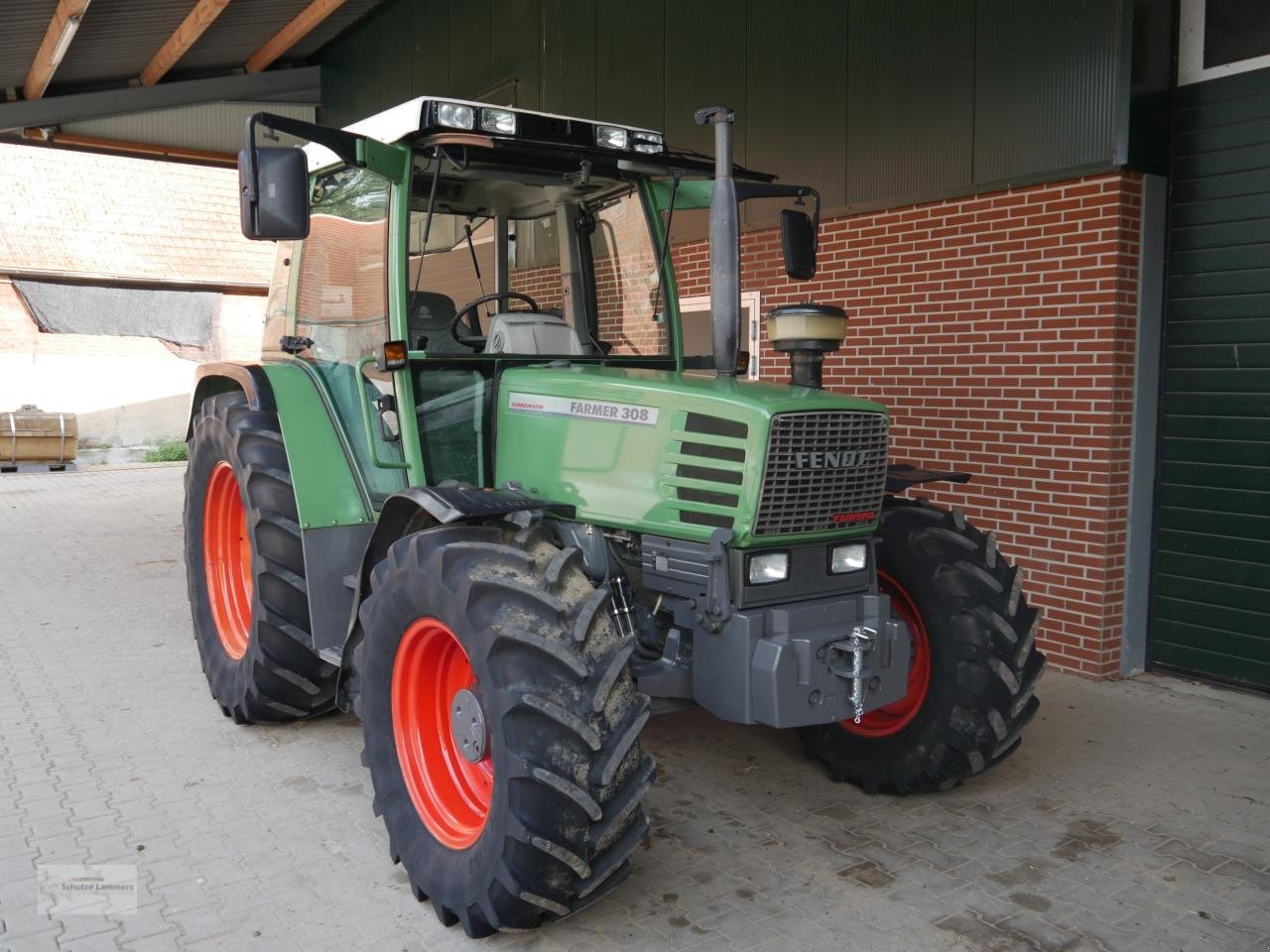 Traktor des Typs Fendt Farmer 308 E nur 3100 Std., Gebrauchtmaschine in Borken (Bild 2)