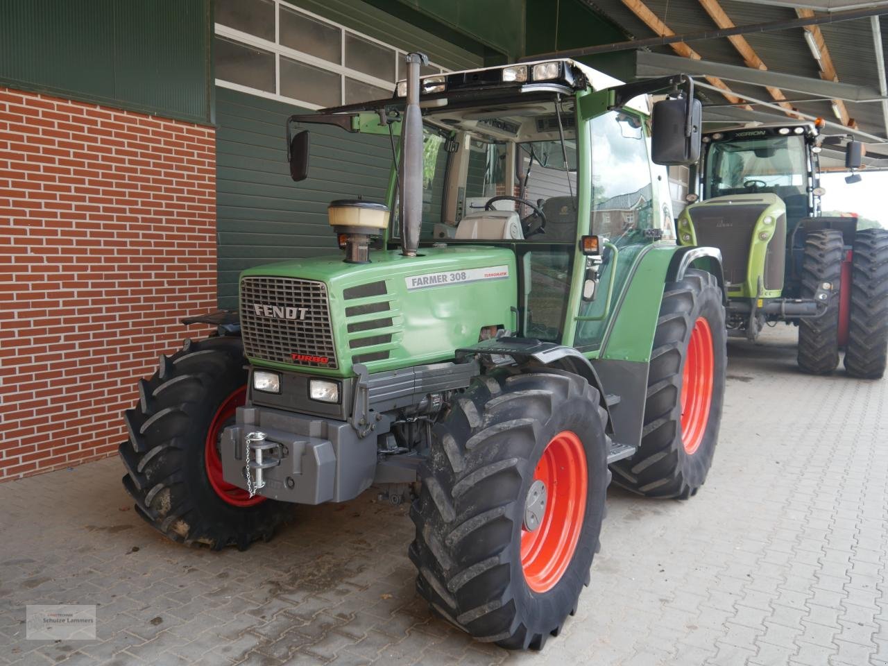 Traktor des Typs Fendt Farmer 308 E nur 3100 Std., Gebrauchtmaschine in Borken (Bild 3)