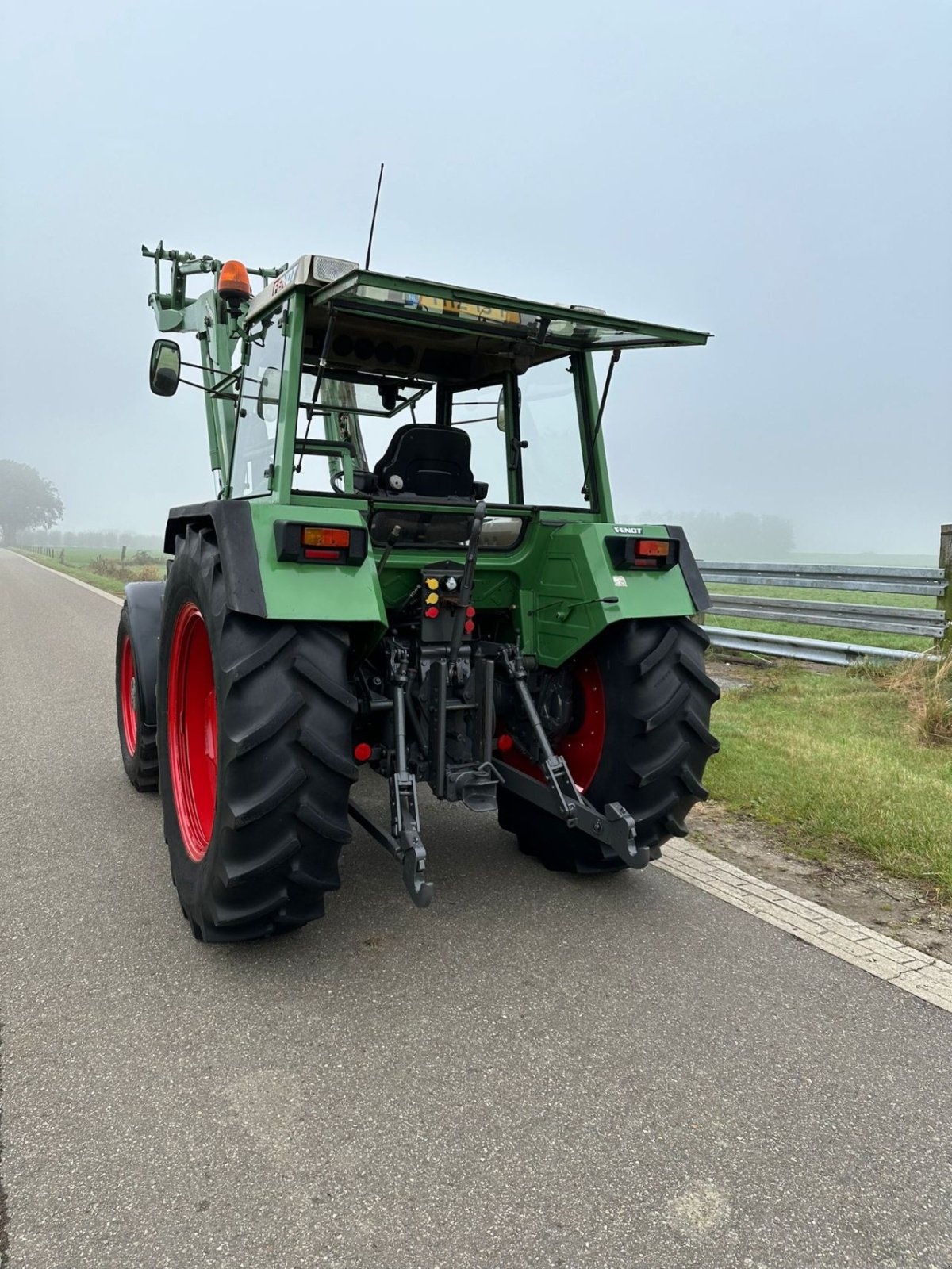 Traktor του τύπου Fendt Farmer 308 LSA, Gebrauchtmaschine σε zwolle (Φωτογραφία 4)