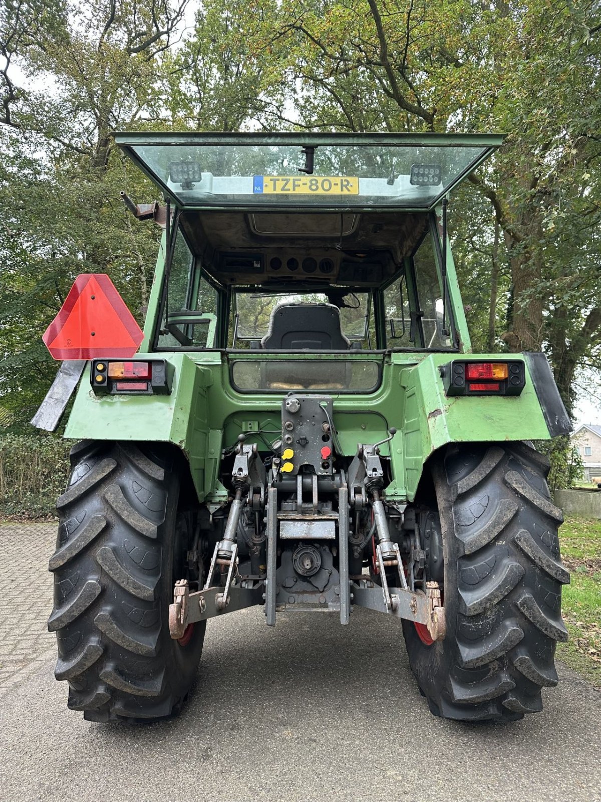 Traktor des Typs Fendt Farmer 308 LSA, Gebrauchtmaschine in Rossum (Bild 4)