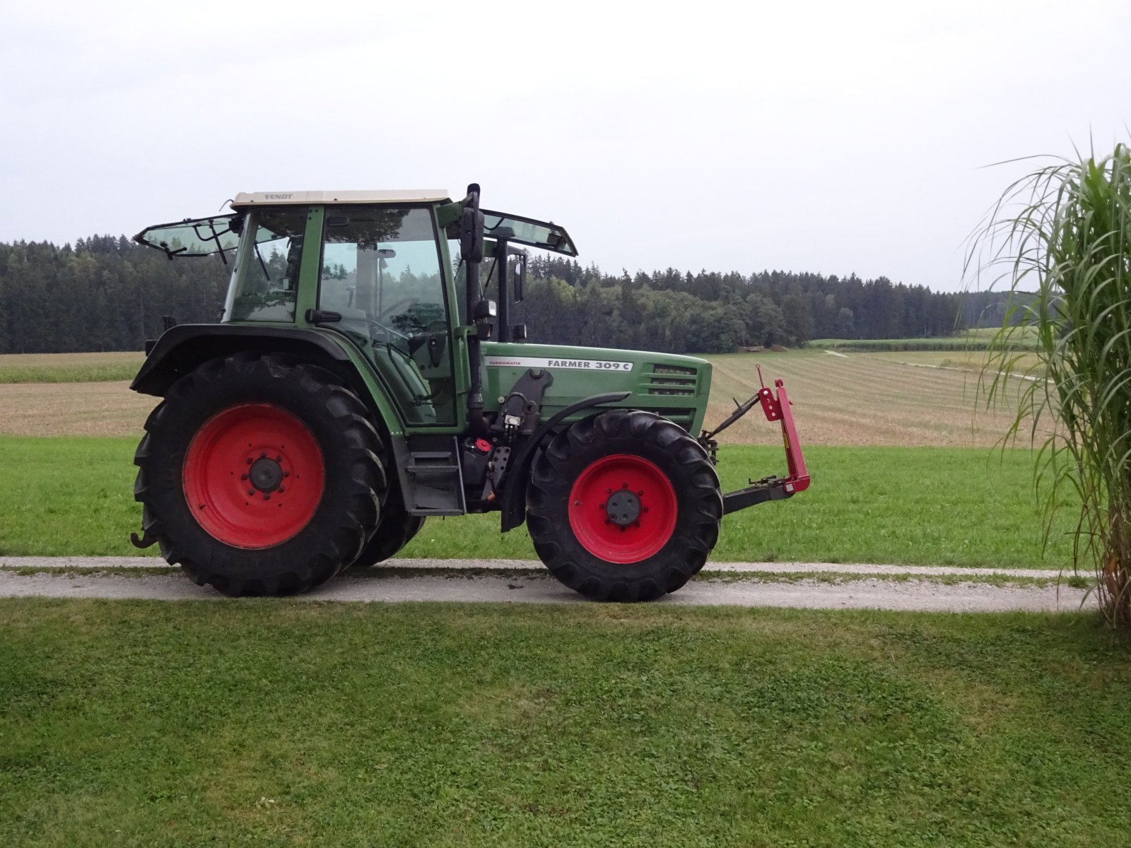 Traktor Türe ait Fendt Farmer 309 C, Gebrauchtmaschine içinde Breitenbrunn (resim 4)