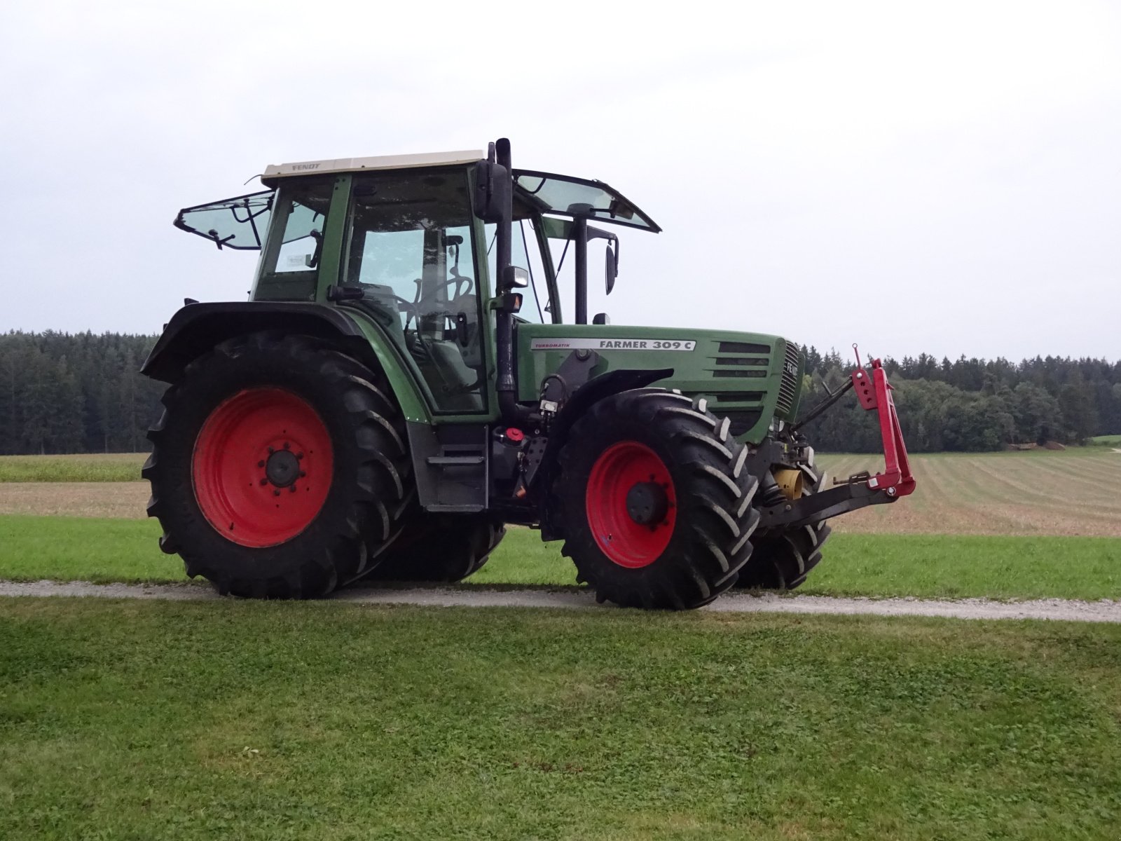 Traktor van het type Fendt Farmer 309 C, Gebrauchtmaschine in Breitenbrunn (Foto 14)