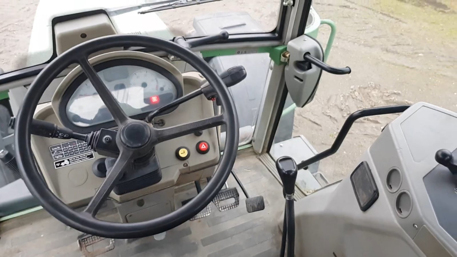 Traktor от тип Fendt Farmer 309 CI, Gebrauchtmaschine в Casic (Снимка 10)