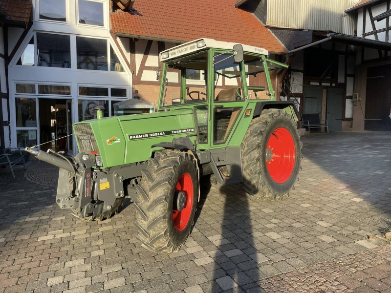 Traktor от тип Fendt Farmer 309 LSA, FH, 7.700 h ( kein 306 308 310 ), Gebrauchtmaschine в Weimar/Hessen (Снимка 1)