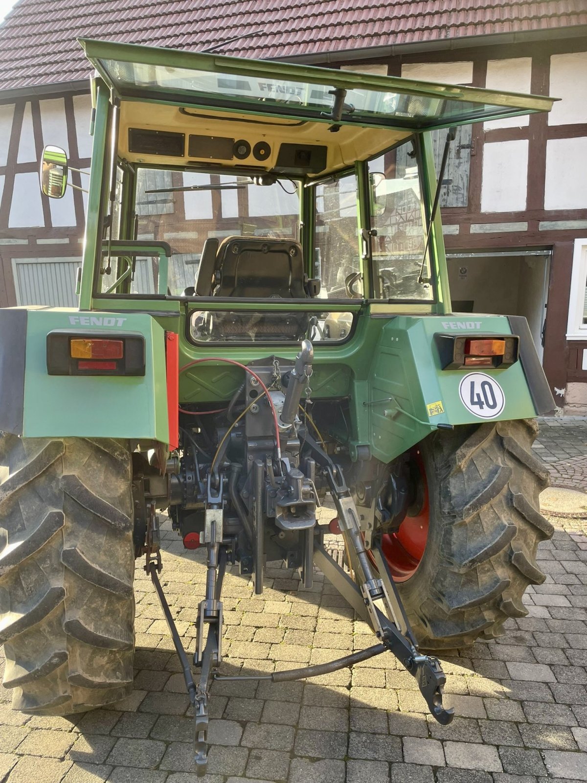 Traktor van het type Fendt Farmer 309 LSA, FH, 7.700 h ( kein 306 308 310 ), Gebrauchtmaschine in Weimar/Hessen (Foto 4)