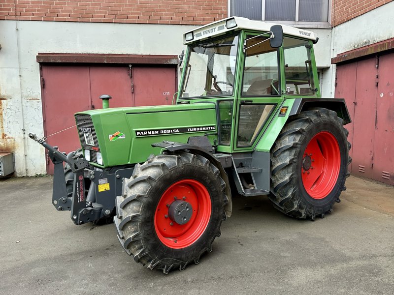 Traktor типа Fendt Farmer 309 LSA, FH, 7.700 h ( kein 306 308 310 ), Gebrauchtmaschine в Weimar/Hessen (Фотография 1)