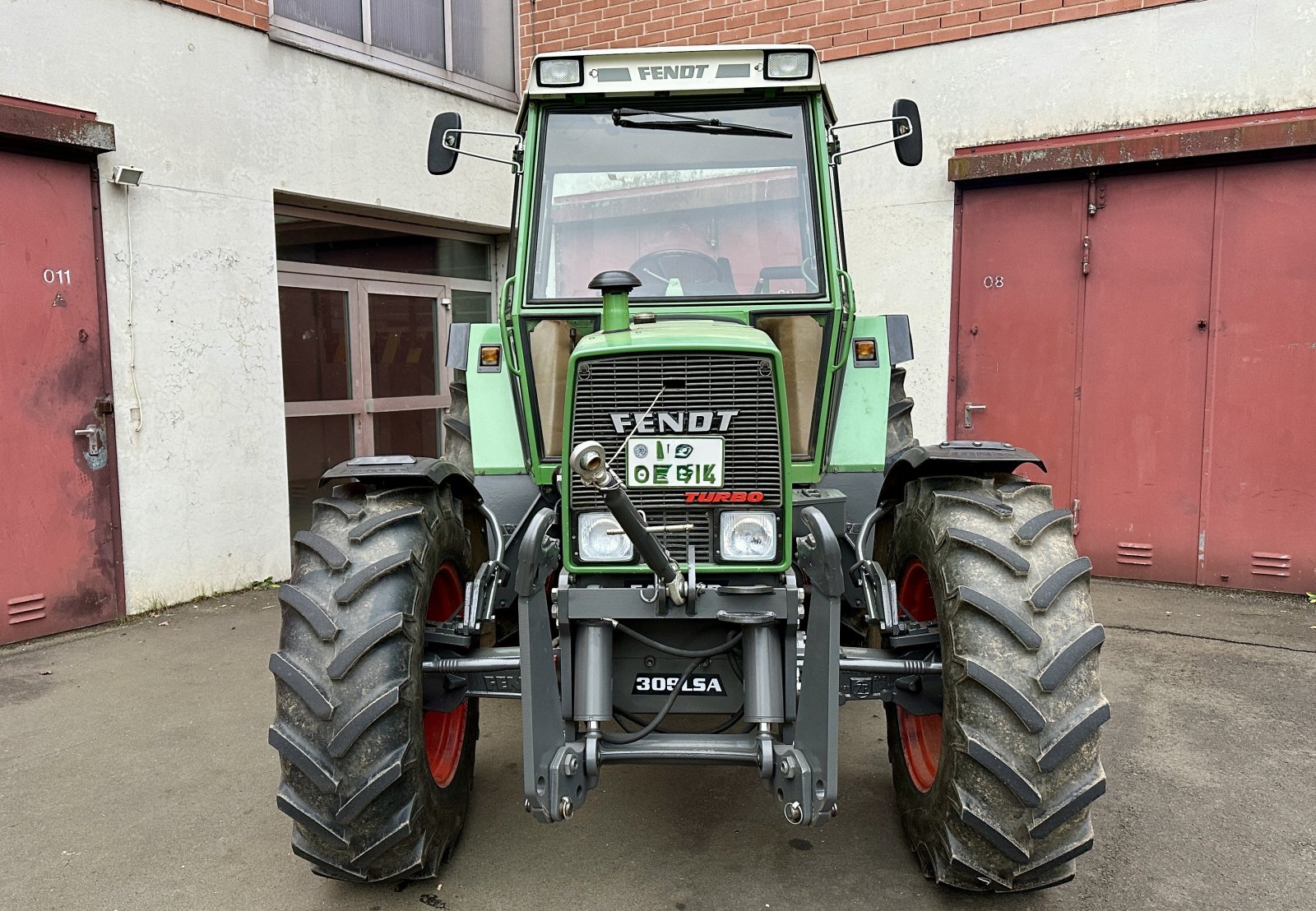 Traktor des Typs Fendt Farmer 309 LSA, FH, 7.700 h ( kein 306 308 310 ), Gebrauchtmaschine in Weimar/Hessen (Bild 2)