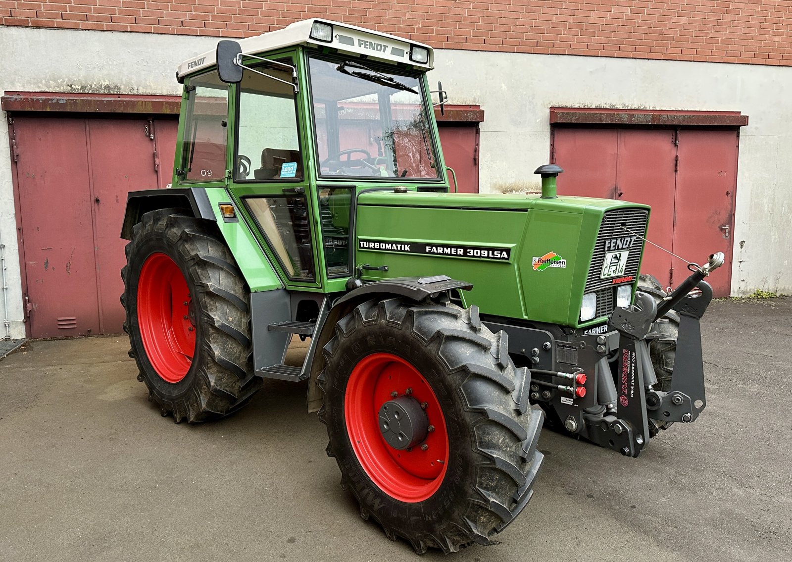 Traktor des Typs Fendt Farmer 309 LSA, FH, 7.700 h ( kein 306 308 310 ), Gebrauchtmaschine in Weimar/Hessen (Bild 3)