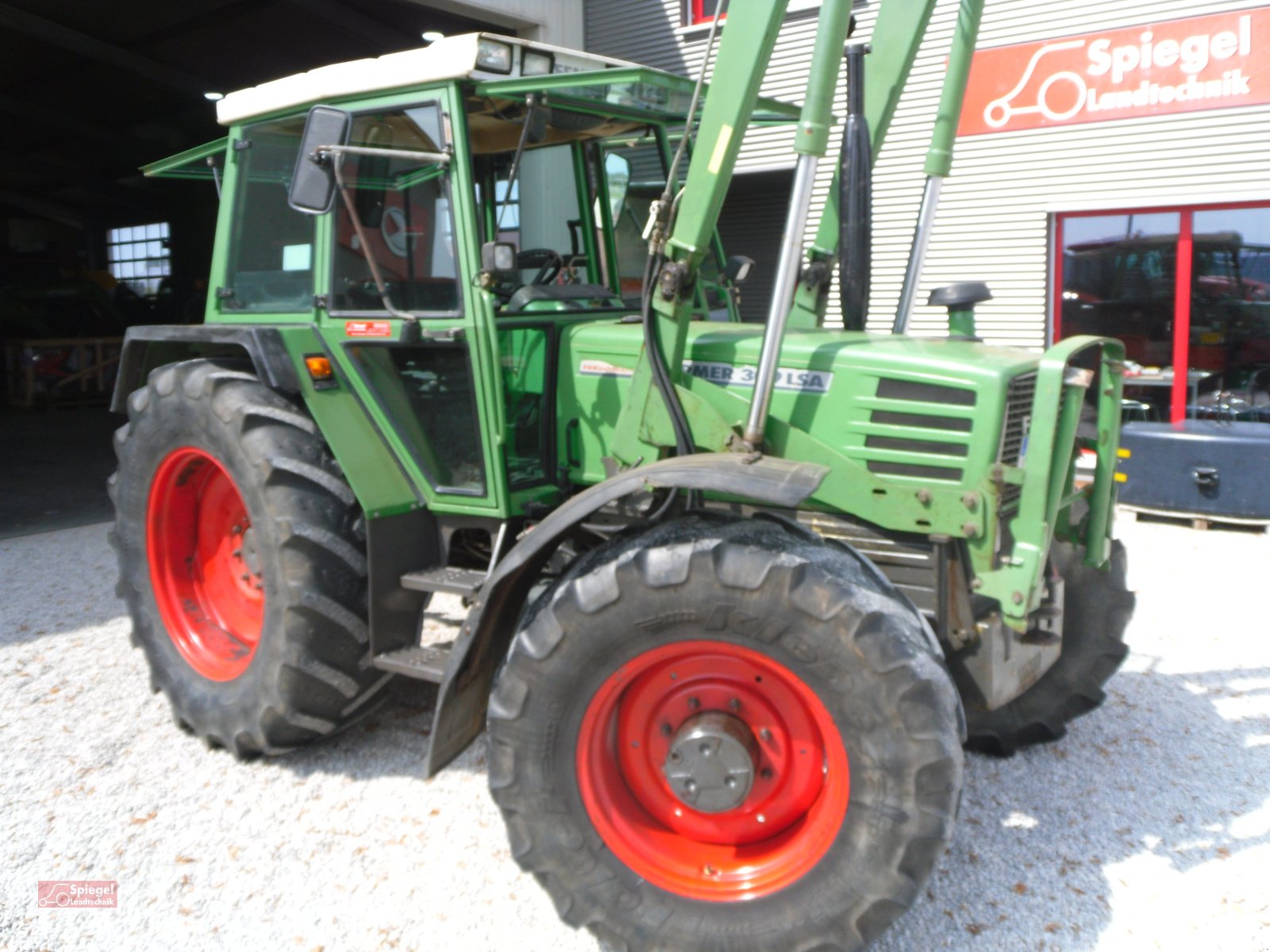 Traktor van het type Fendt Farmer 309 LSA, Gebrauchtmaschine in Freystadt (Foto 1)