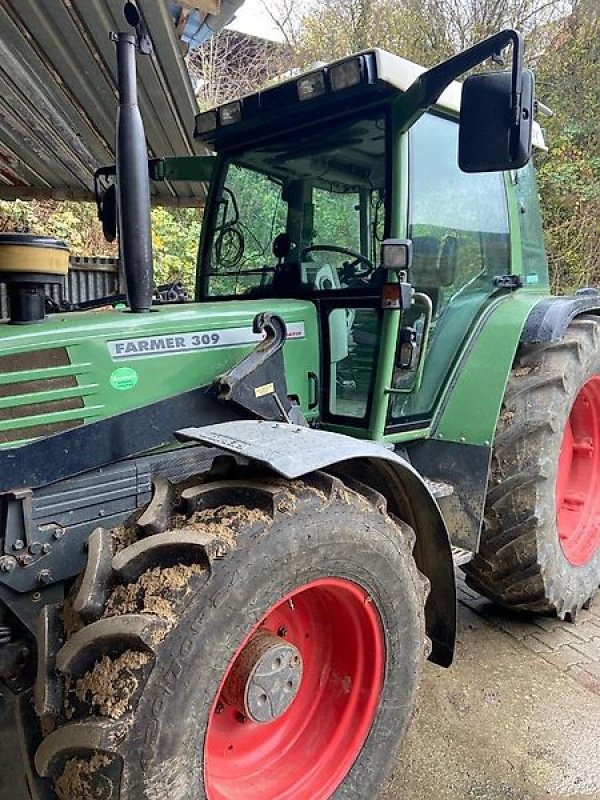 Traktor des Typs Fendt FARMER 309, Gebrauchtmaschine in Eppingen (Bild 1)