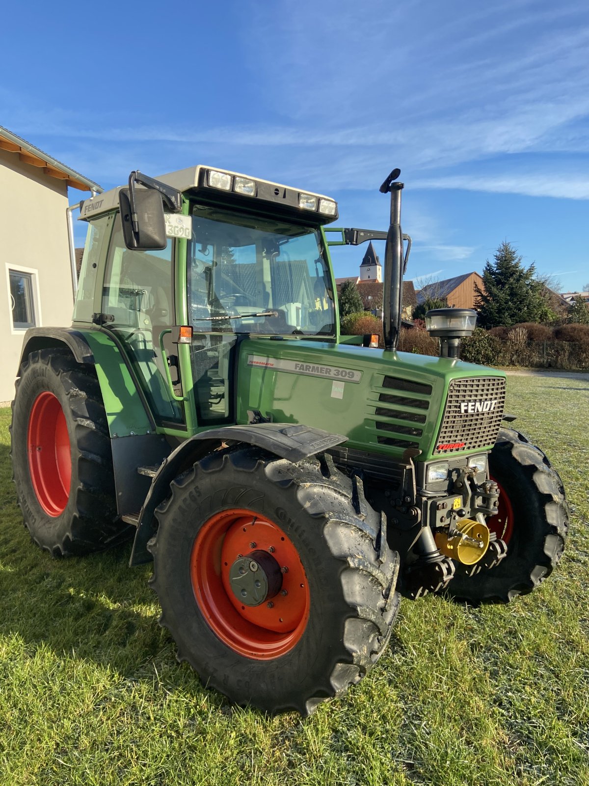 Traktor typu Fendt Farmer 309, Gebrauchtmaschine w Hemau (Zdjęcie 3)