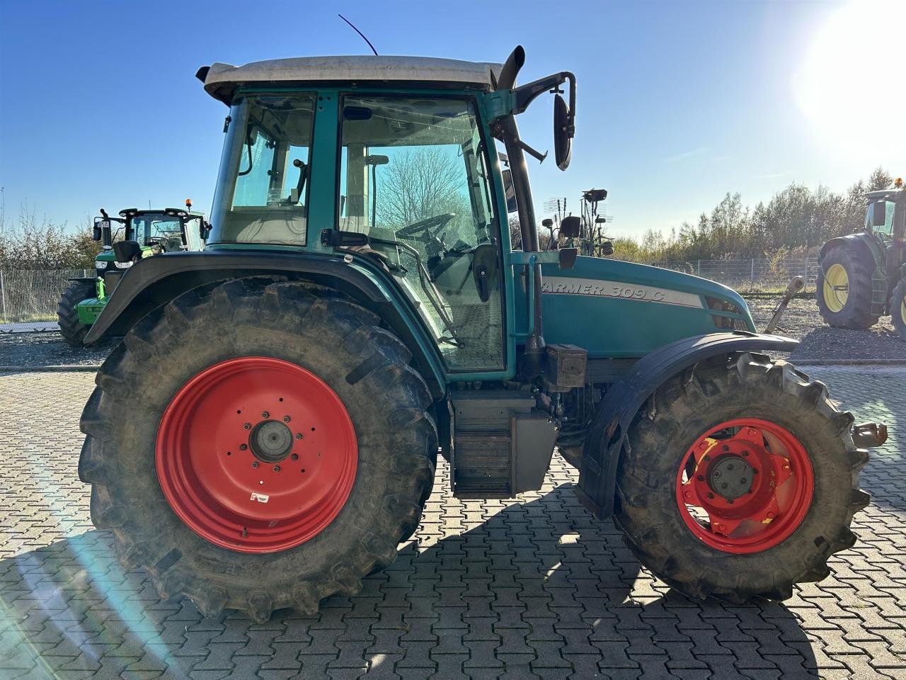 Traktor des Typs Fendt Farmer 309C, Gebrauchtmaschine in Niederkirchen (Bild 4)