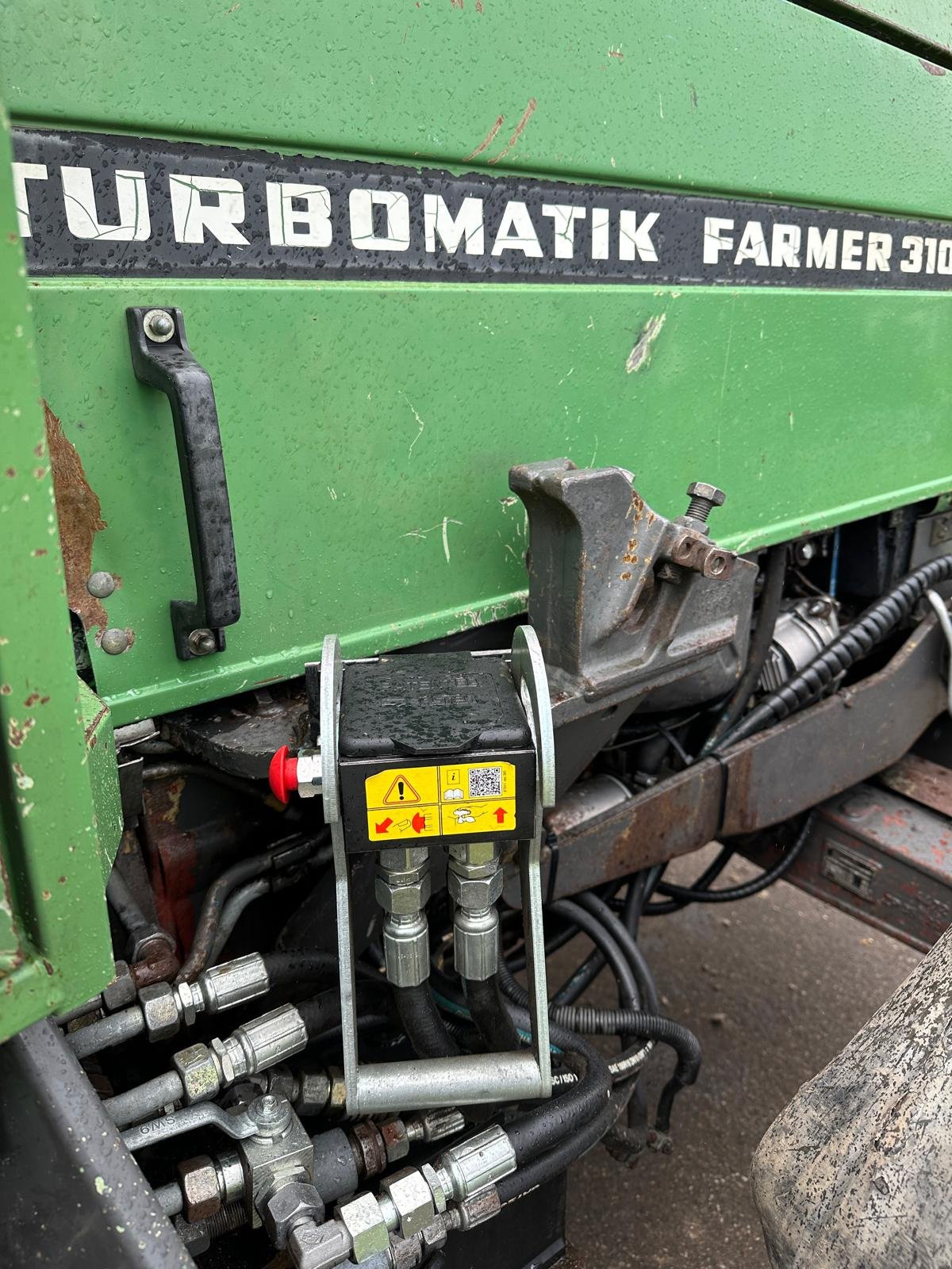 Traktor типа Fendt Farmer 310 LSA, Gebrauchtmaschine в Bergkirchen (Фотография 7)