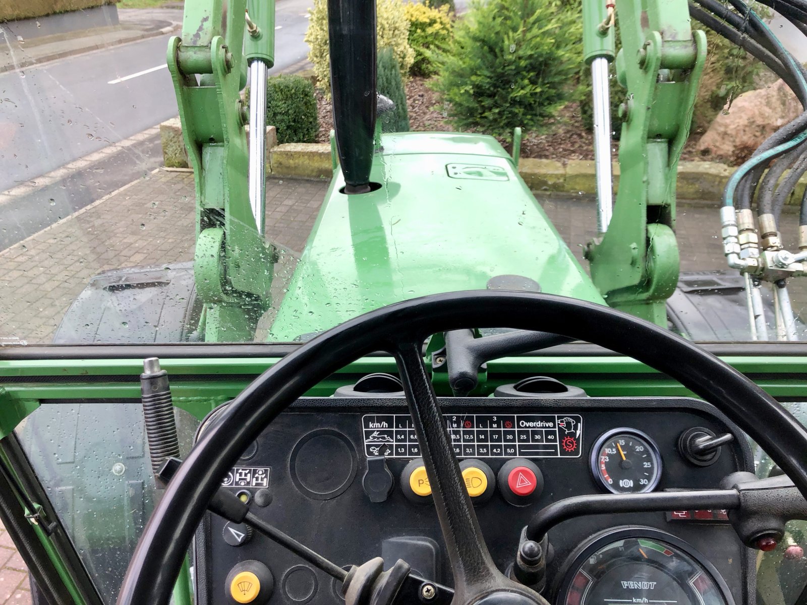 Traktor of the type Fendt Farmer 310 mit Stoll Frontlader ( No 308 309 311 312 ), Gebrauchtmaschine in Weimar/Hessen (Picture 11)