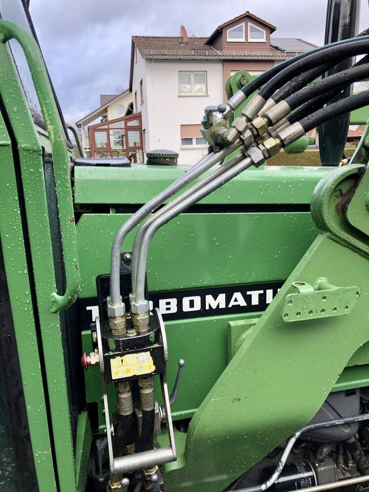 Traktor of the type Fendt Farmer 310 mit Stoll Frontlader ( No 308 309 311 312 ), Gebrauchtmaschine in Weimar/Hessen (Picture 21)