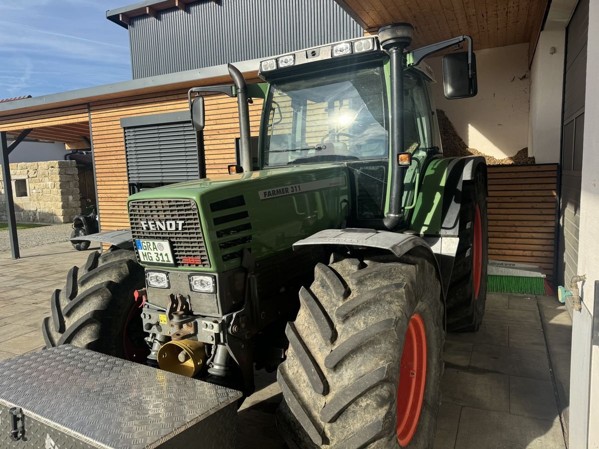 Traktor Türe ait Fendt Farmer 311 E, Gebrauchtmaschine içinde Saldenburg (resim 4)