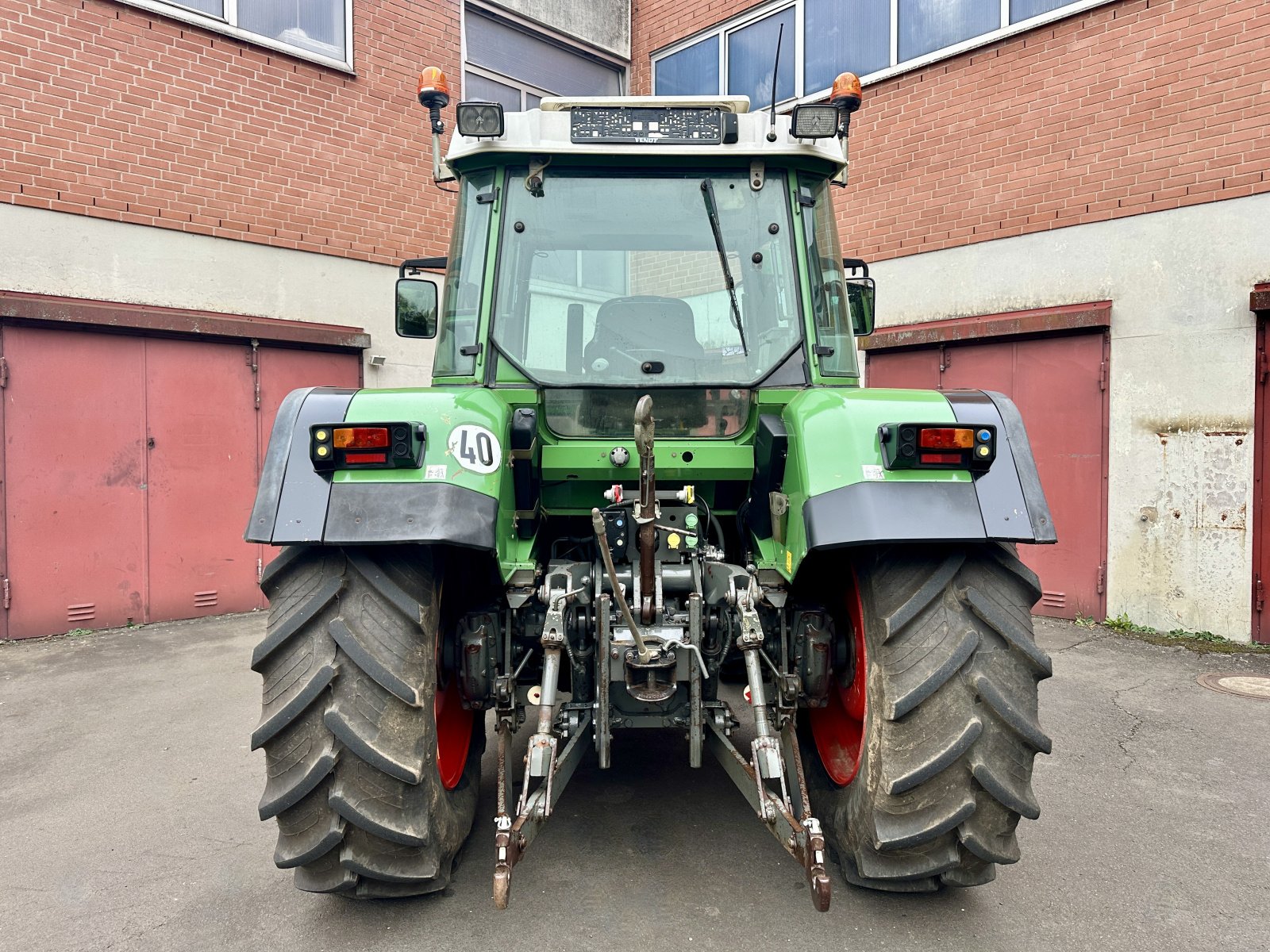 Traktor типа Fendt Farmer 311, FH, Klima, DL, gef. VA (kein 310 312 510 511 512), Gebrauchtmaschine в Weimar/Hessen (Фотография 5)