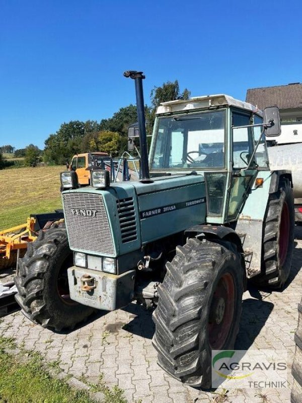 Traktor du type Fendt FARMER 311 LSA, Gebrauchtmaschine en Meschede (Photo 1)