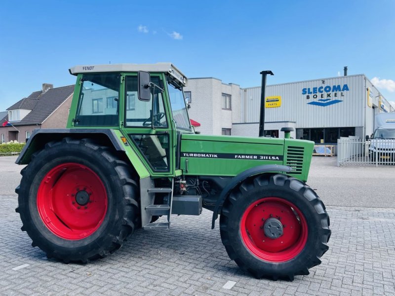 Traktor типа Fendt Farmer 311LSA, Gebrauchtmaschine в BOEKEL