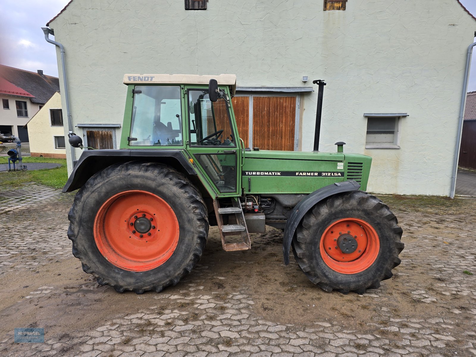 Traktor типа Fendt Farmer 312 LSA, Gebrauchtmaschine в Neuhof-Zenn (Фотография 4)