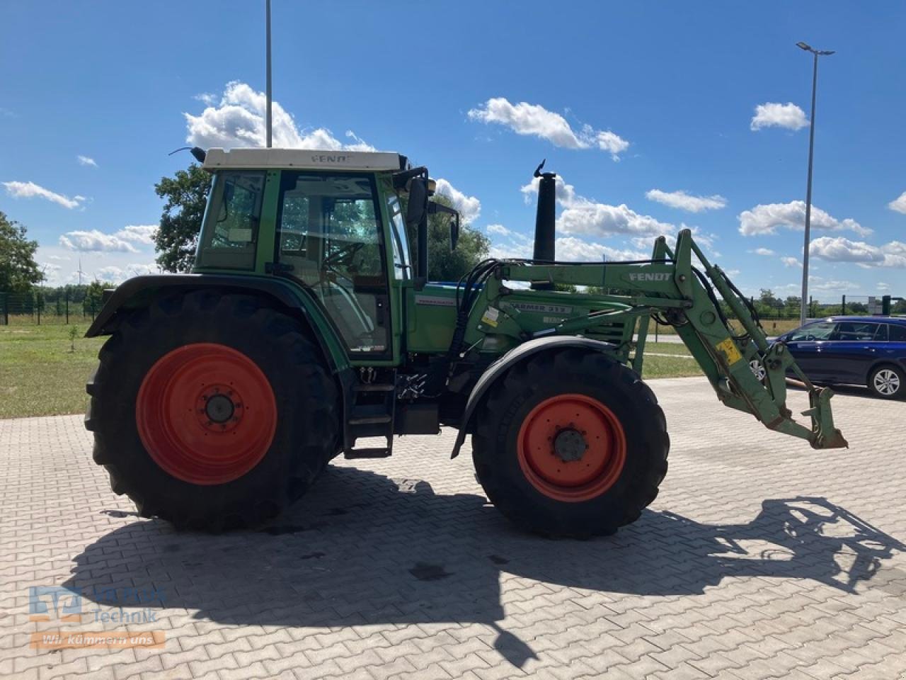 Traktor van het type Fendt FARMER 312 TÜV+BREMSE NEU, Gebrauchtmaschine in Osterburg (Foto 6)