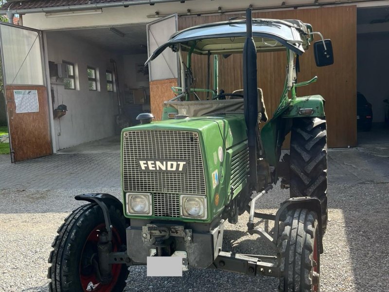 Traktor типа Fendt Farmer 3S, Gebrauchtmaschine в Aichach (Фотография 1)