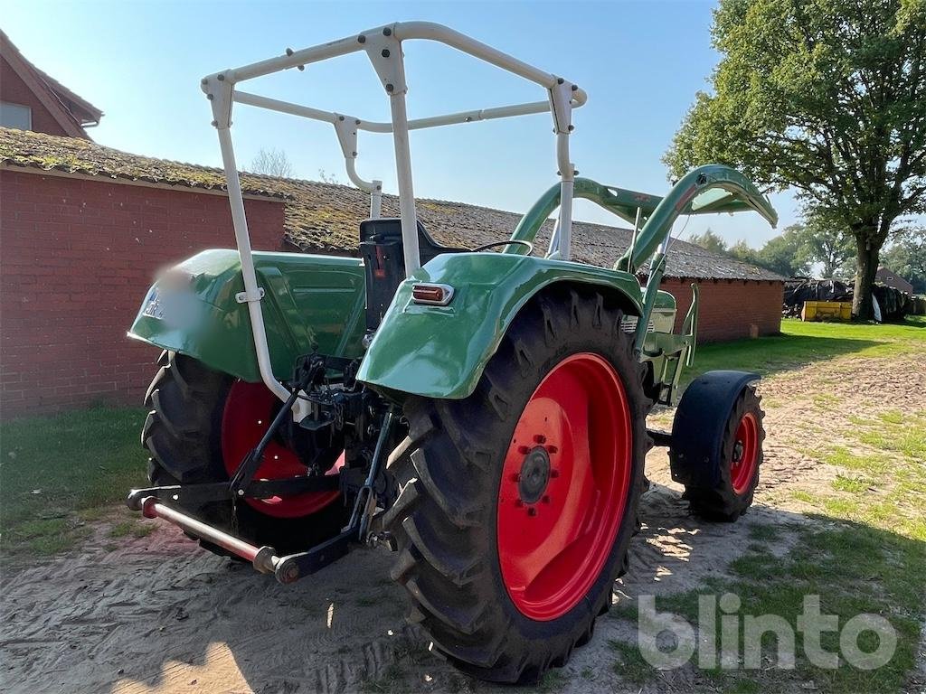 Traktor Türe ait Fendt Farmer 3SA, Gebrauchtmaschine içinde Düsseldorf (resim 3)