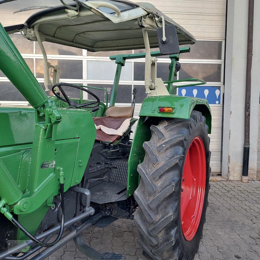 Traktor del tipo Fendt Farmer 4 SA, Gebrauchtmaschine en Kleinlangheim - Atzhausen (Imagen 4)