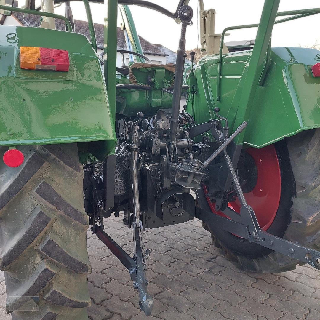 Traktor del tipo Fendt Farmer 4 SA, Gebrauchtmaschine en Kleinlangheim - Atzhausen (Imagen 9)