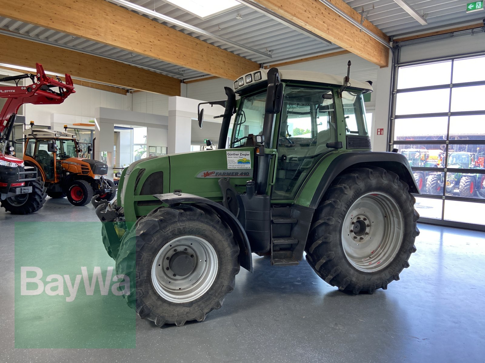 Traktor van het type Fendt Farmer 410 Vario, Gebrauchtmaschine in Bamberg (Foto 3)