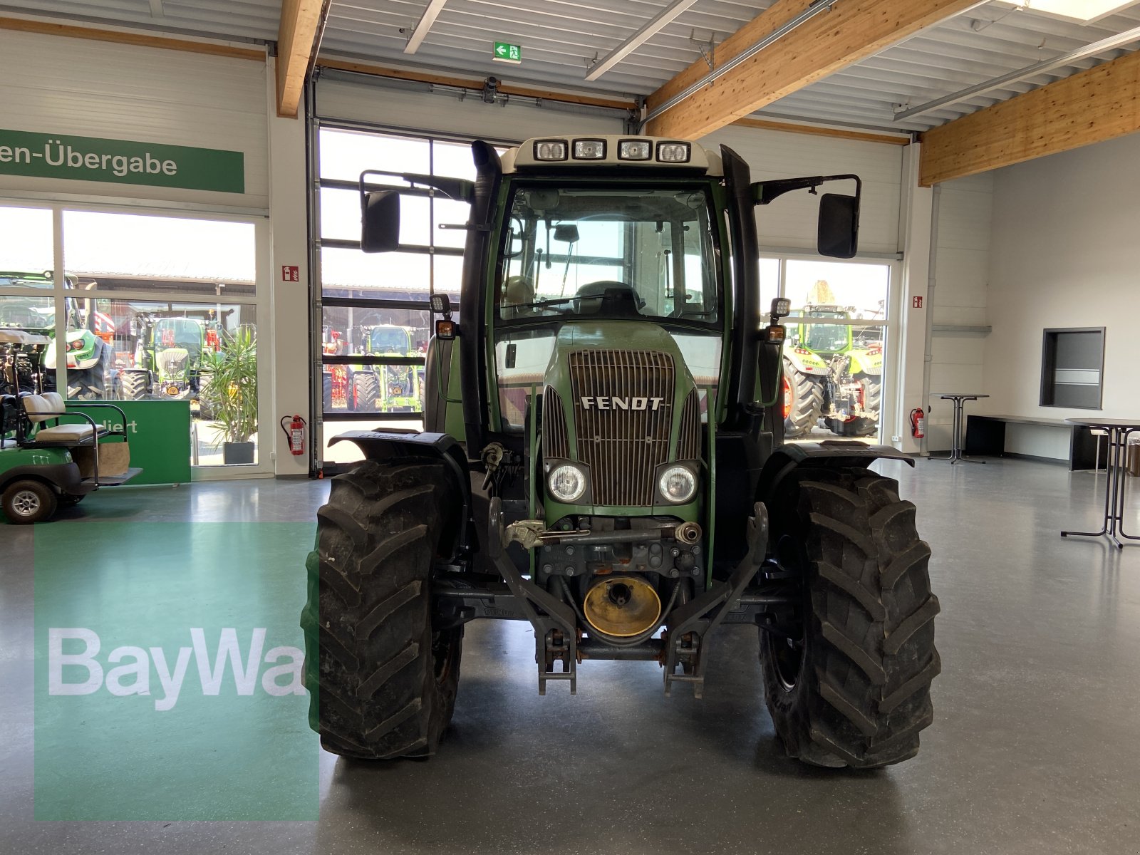 Traktor van het type Fendt Farmer 410 Vario, Gebrauchtmaschine in Bamberg (Foto 5)