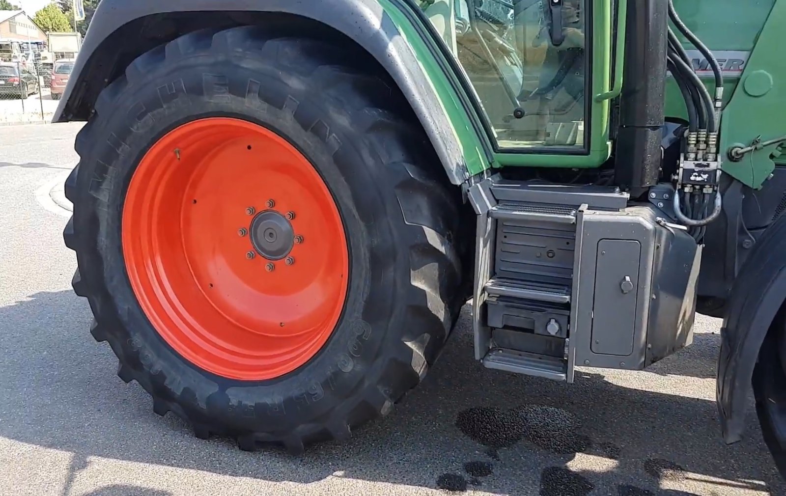 Traktor Türe ait Fendt Farmer 411 Vario, Gebrauchtmaschine içinde Casic (resim 5)