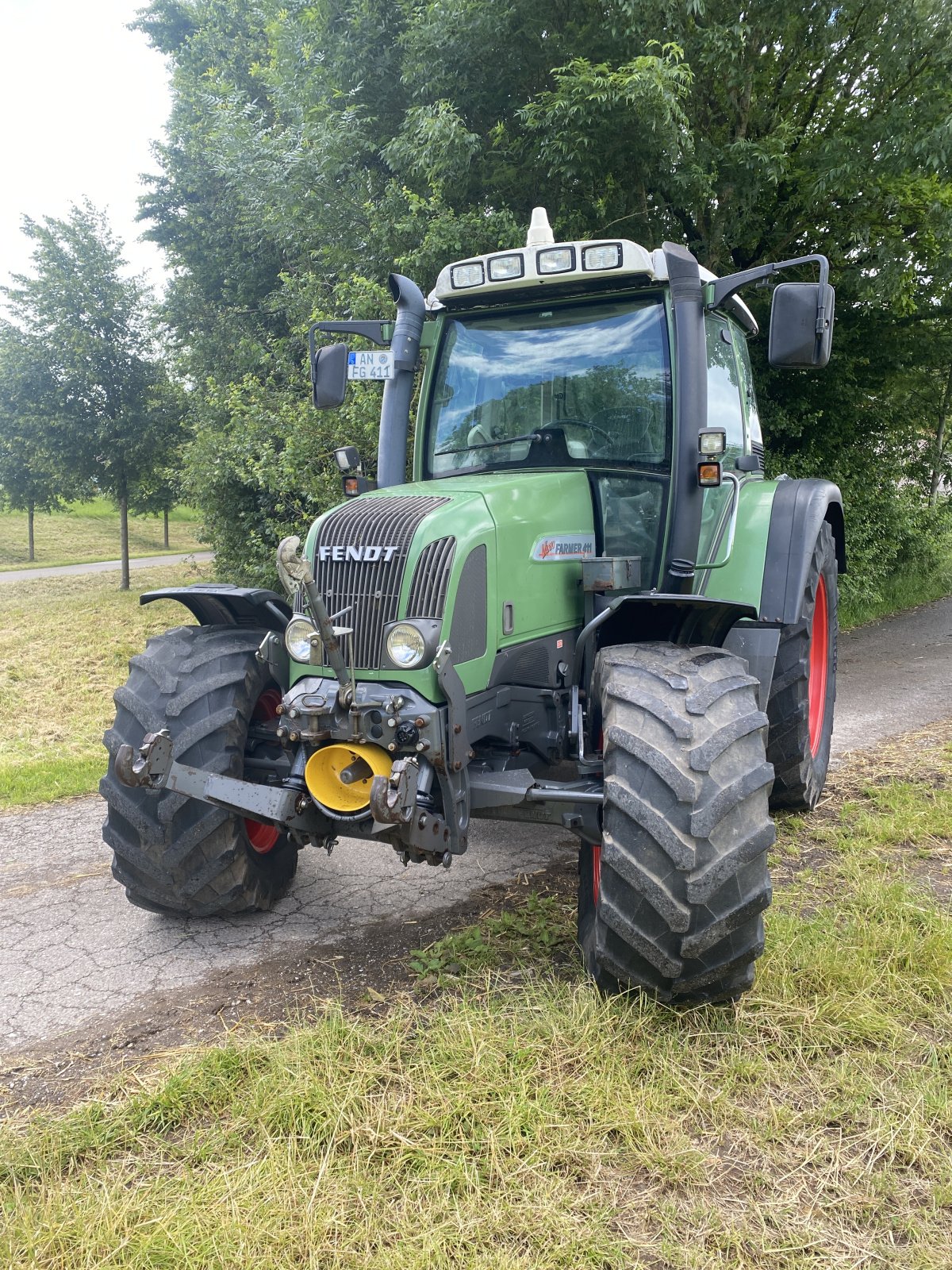 Traktor Türe ait Fendt Farmer 411 Vario, Gebrauchtmaschine içinde Dinkelsbühl (resim 3)