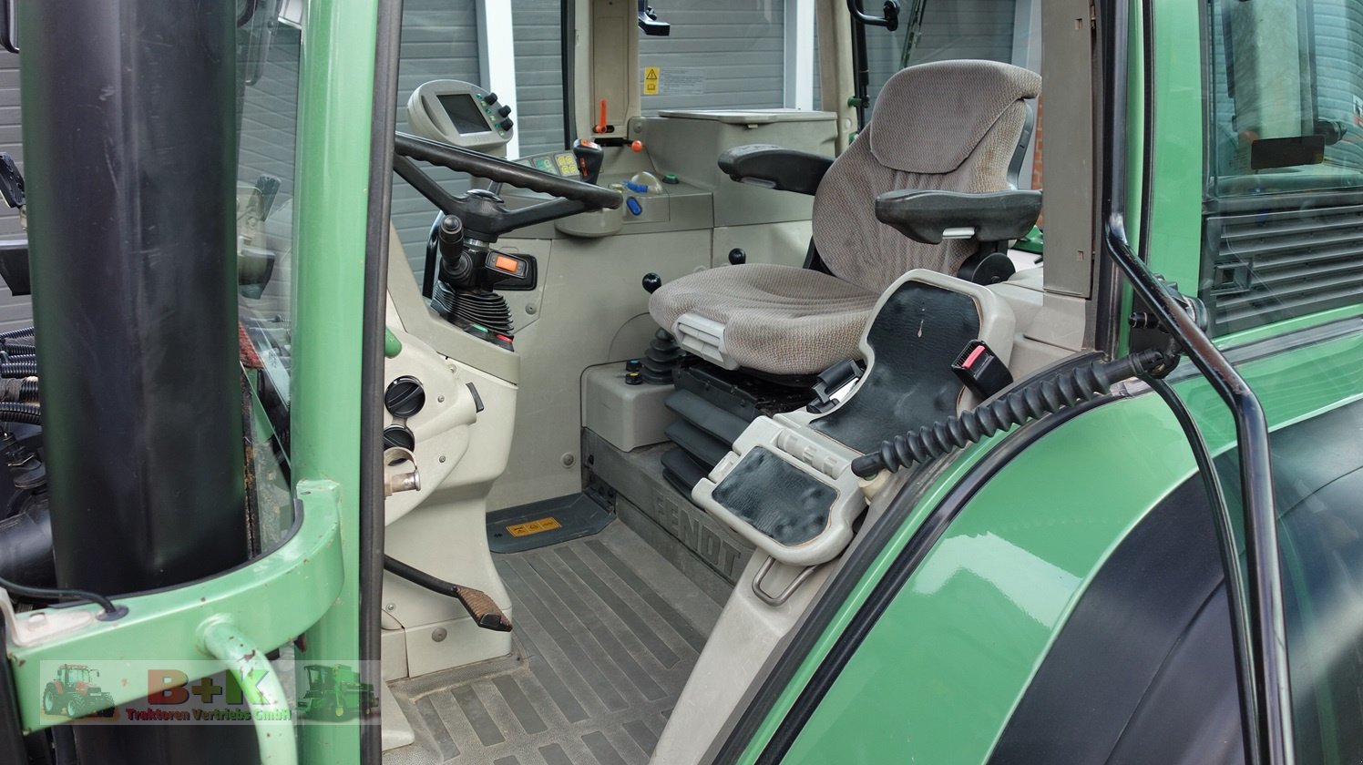 Traktor del tipo Fendt Farmer 412 Vario, Gebrauchtmaschine en Kettenkamp (Imagen 16)