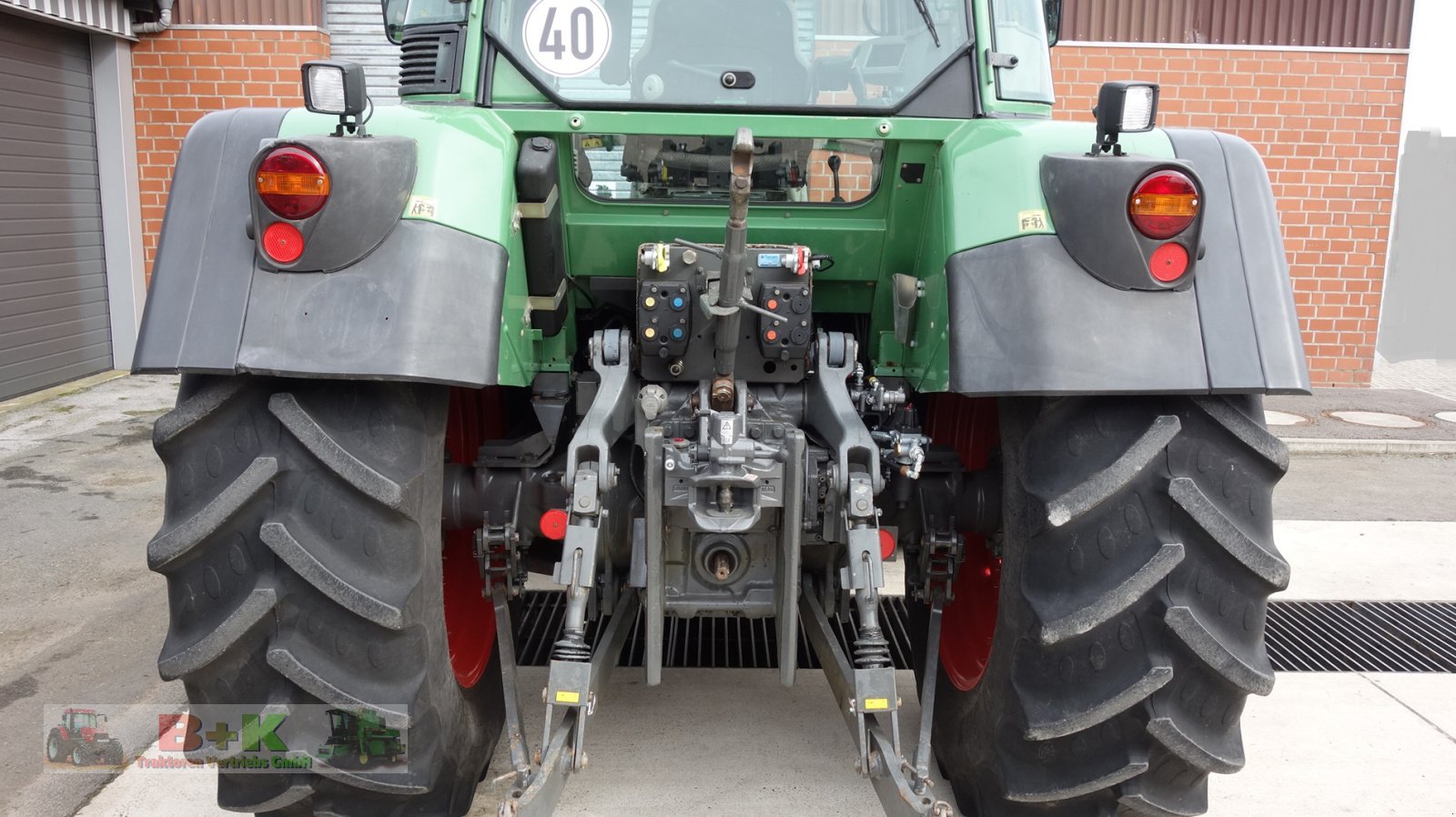 Traktor del tipo Fendt Farmer 412 Vario, Gebrauchtmaschine en Kettenkamp (Imagen 7)