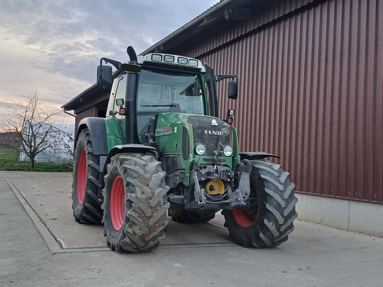 Traktor tipa Fendt Farmer 415 Vario, Gebrauchtmaschine u Herrenberg (Slika 4)