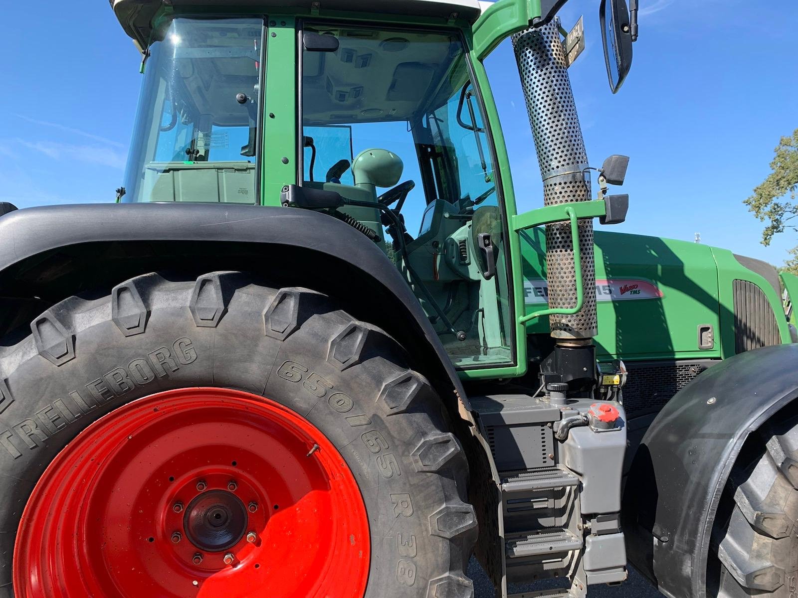 Traktor типа Fendt Farmer 415 Vario, Gebrauchtmaschine в Seehausen (Фотография 5)