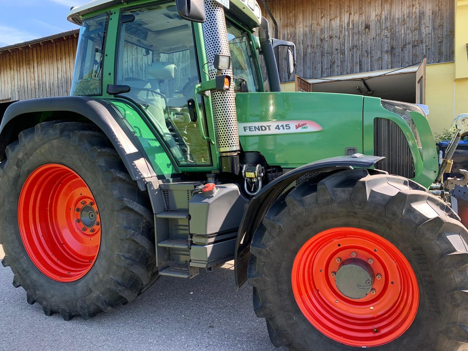 Traktor του τύπου Fendt Farmer 415 Vario, Gebrauchtmaschine σε Seehausen (Φωτογραφία 2)