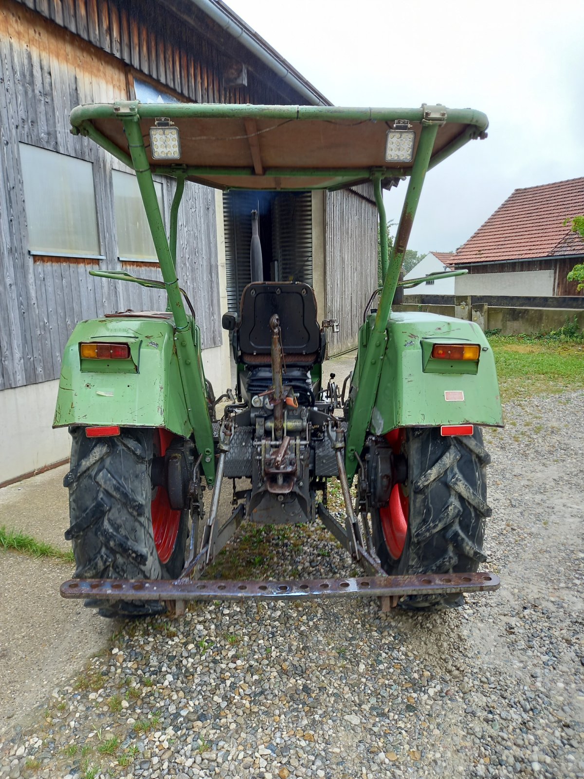 Traktor of the type Fendt Farmer 4S, Gebrauchtmaschine in Alling (Picture 1)