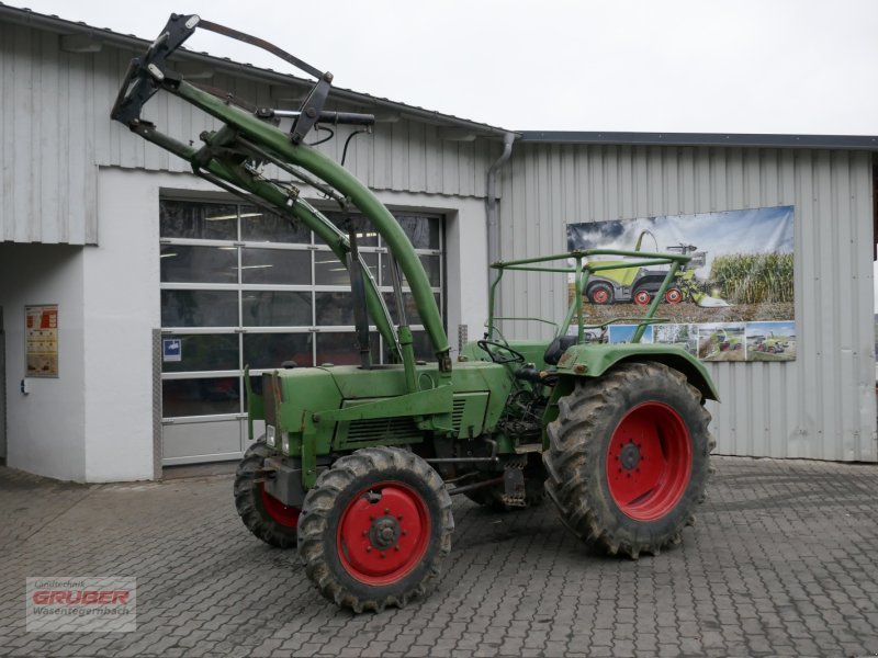 Traktor typu Fendt Farmer 5 S A, Gebrauchtmaschine v Dorfen