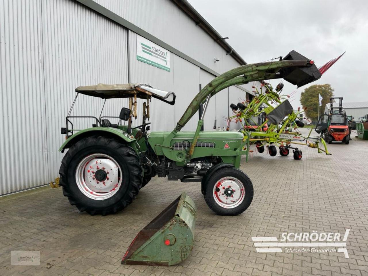 Traktor del tipo Fendt FAVORIT 3, Gebrauchtmaschine en Wildeshausen (Imagen 2)