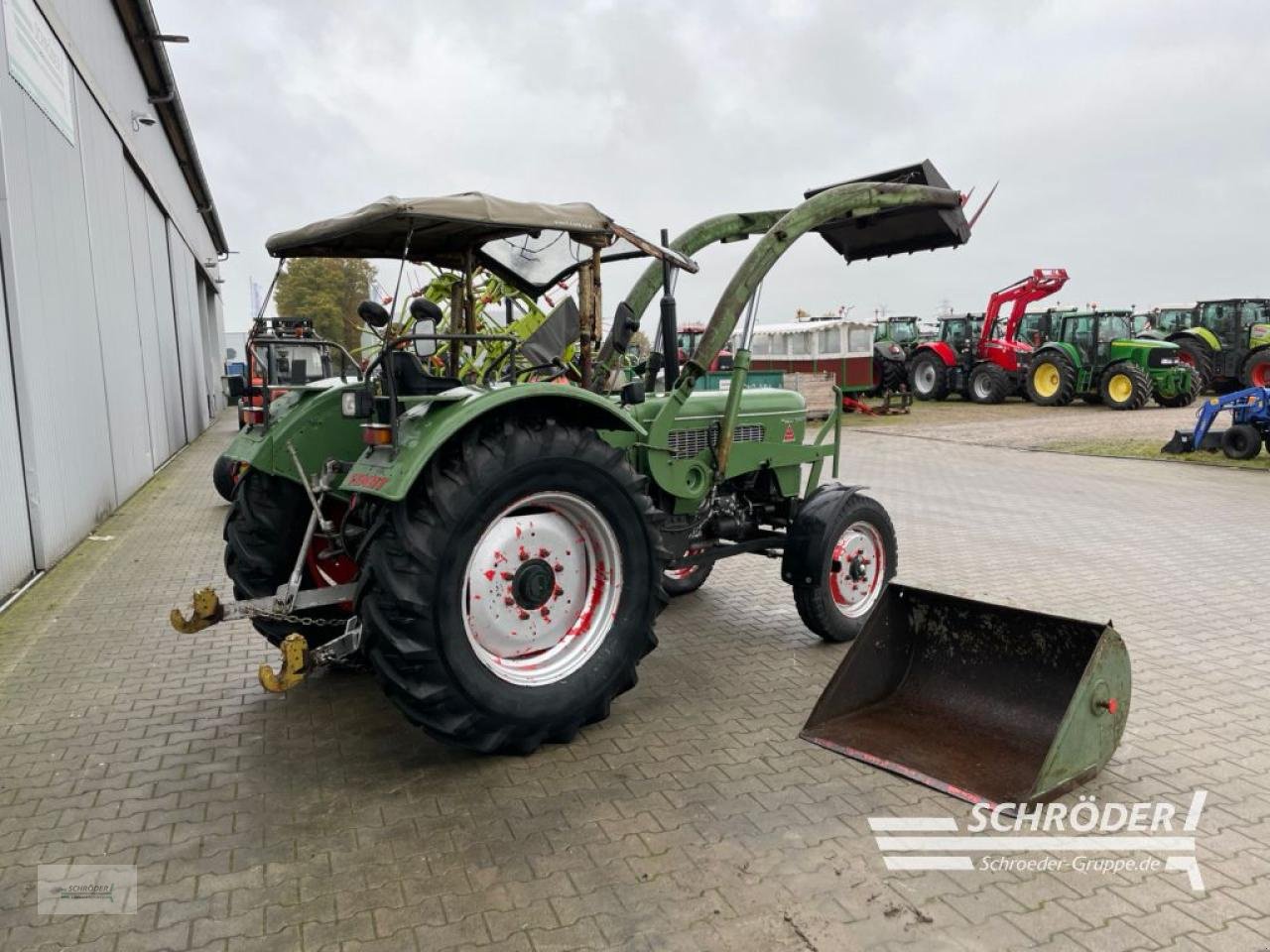 Traktor del tipo Fendt FAVORIT 3, Gebrauchtmaschine en Wildeshausen (Imagen 3)