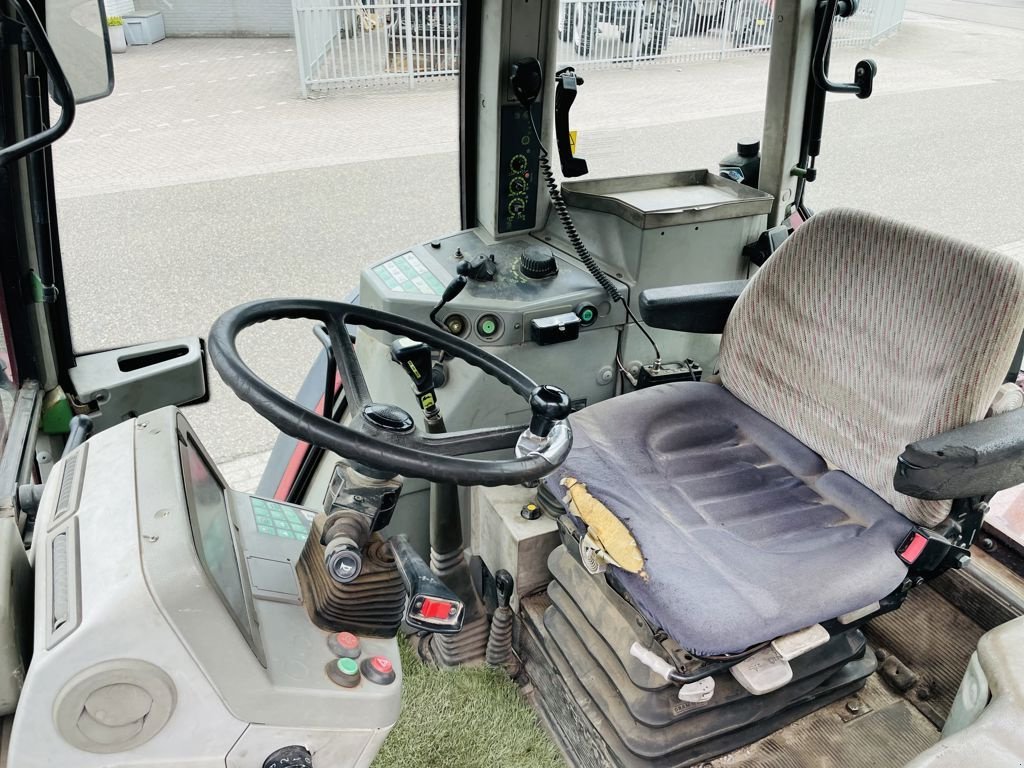 Traktor des Typs Fendt Favorit 510 C Fronthef +pto, Gebrauchtmaschine in BOEKEL (Bild 3)