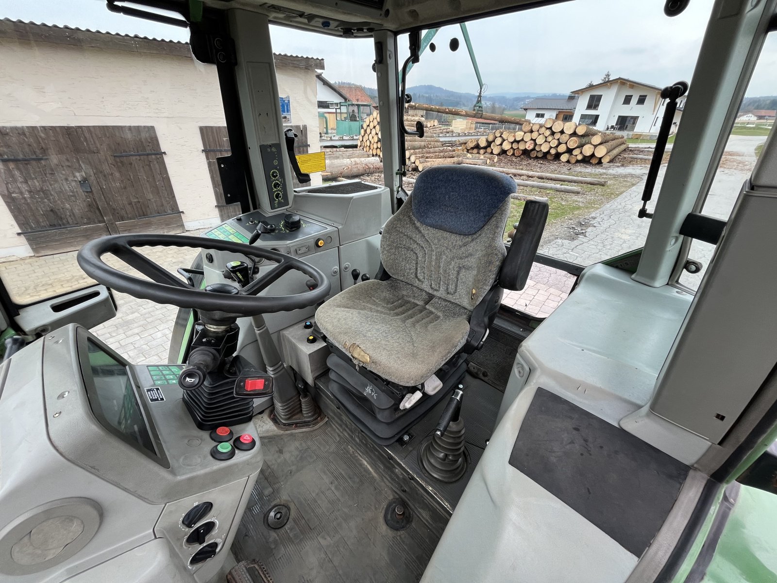 Traktor typu Fendt Favorit 512 C, Gebrauchtmaschine v Neureichenau (Obrázek 13)