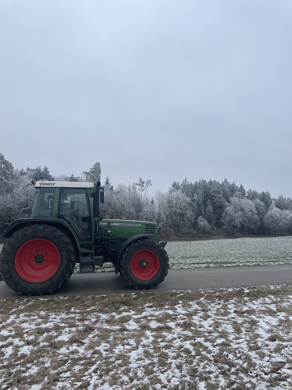 Traktor typu Fendt Favorit 512 C, Gebrauchtmaschine v Beilngries (Obrázok 1)