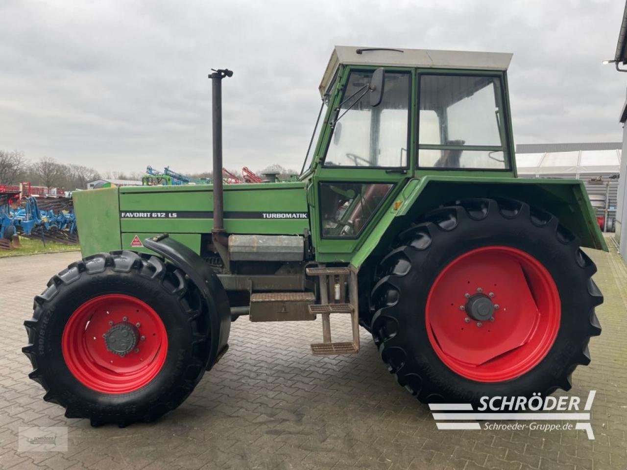 Traktor типа Fendt FAVORIT 612 SA, Gebrauchtmaschine в Wildeshausen (Фотография 4)