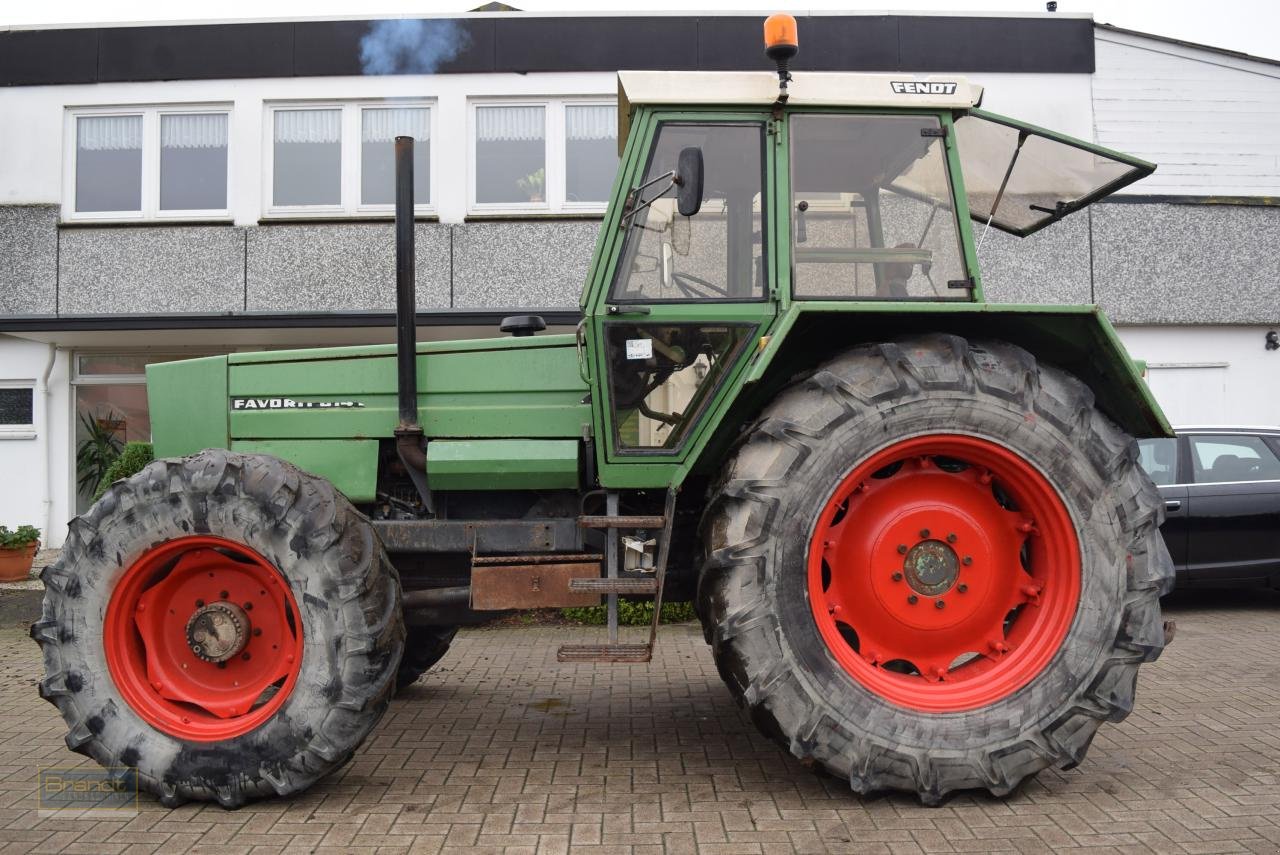 Traktor Türe ait Fendt Favorit 614 LS Turbomatik, Gebrauchtmaschine içinde Oyten (resim 3)