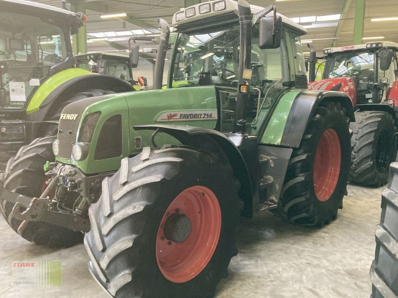 Traktor Türe ait Fendt FAVORIT 714 VARIO, Gebrauchtmaschine içinde Vohburg